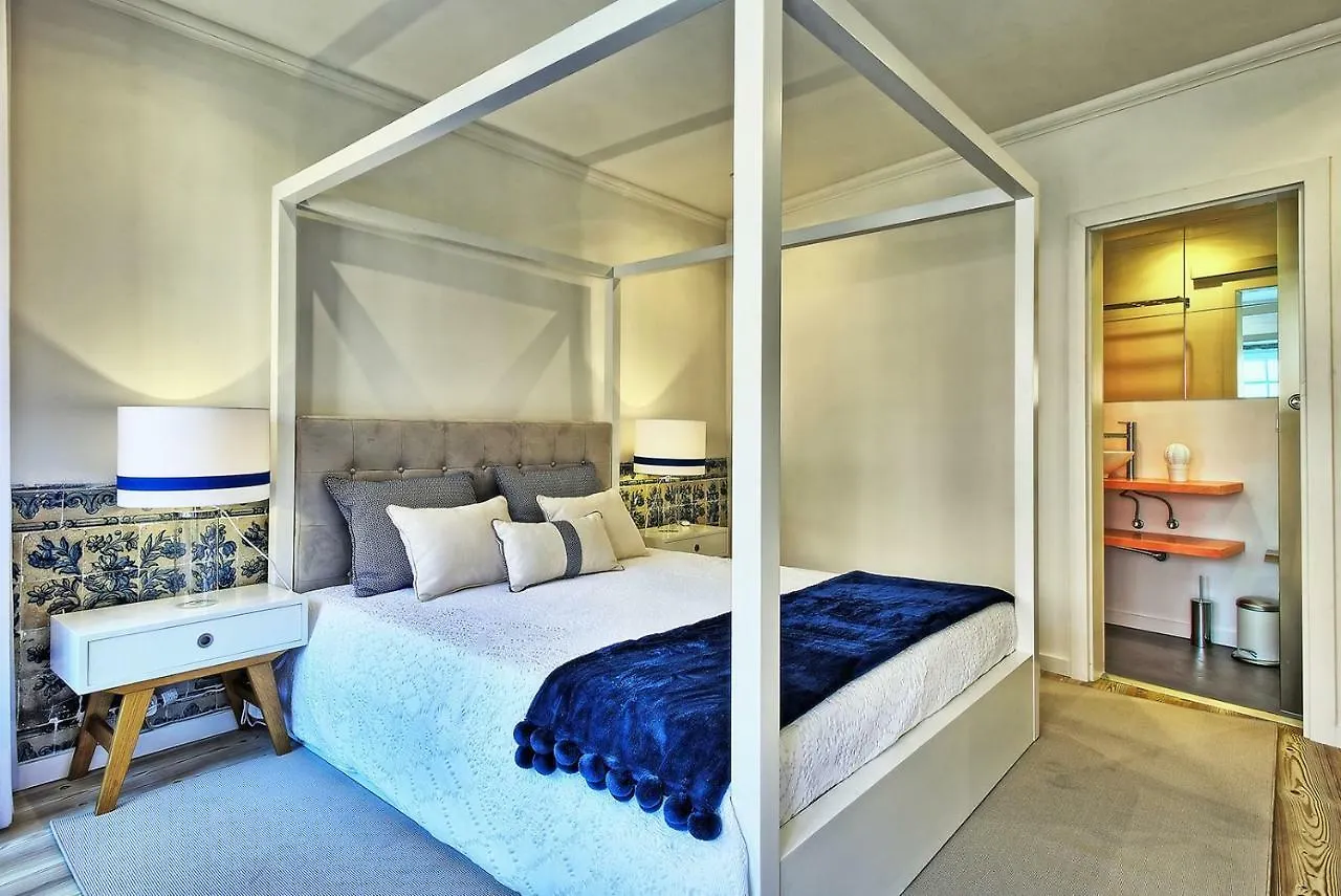 Localtraveling Cathedral & Castle - Family Apartments Lissabon