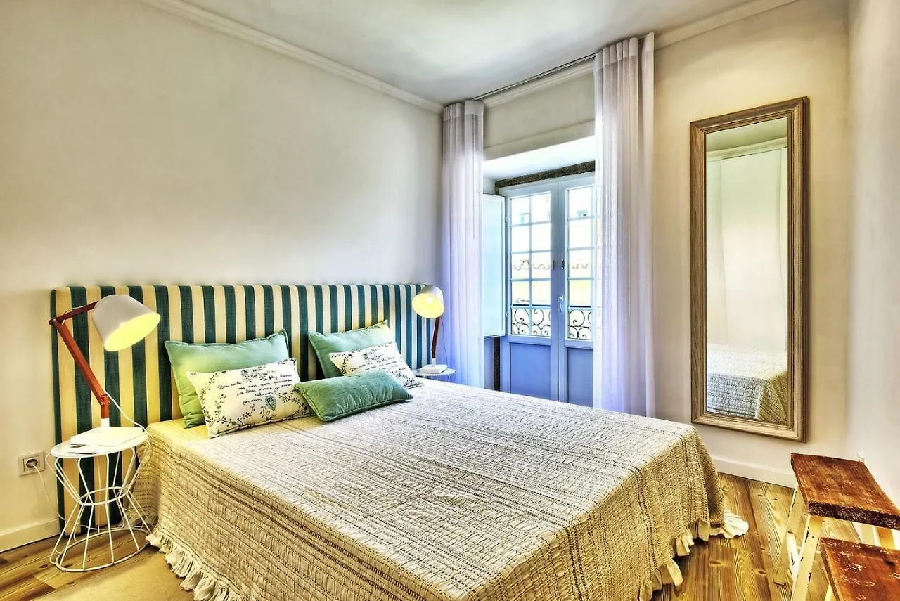 Localtraveling Cathedral & Castle - Family Apartments Lissabon Portugal