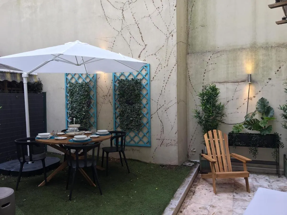 Localtraveling Cathedral & Castle - Family Apartments Lisbon
